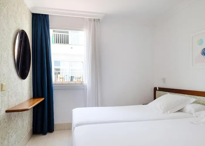 Fariones Apartament *