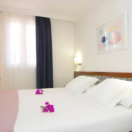 Fariones Puerto del Carmen (Lanzarote)