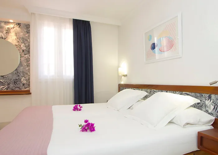 Fariones بويرتو ذيل كارمين